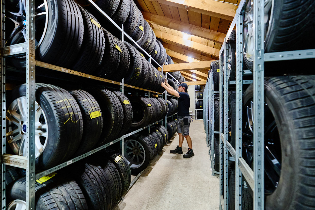 Reifenlager bei Auto Buhl Haibach